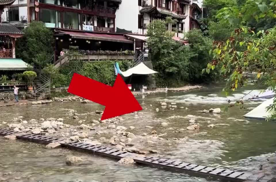从浅滩溪流到致命“齐头水”仅需几十秒！这份避险攻略速收藏