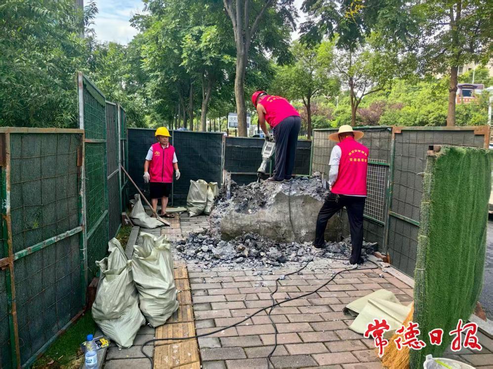 常德市开展道路障碍物专项整治 38处隐患月底清零