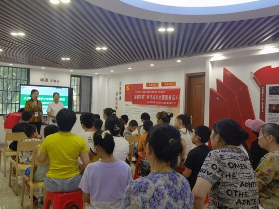 “育見”課堂話“心”事，護航青少年陽光成長