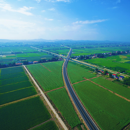 華容縣舉行S218花注公路通車暨全民健身中心項(xiàng)目開工儀式