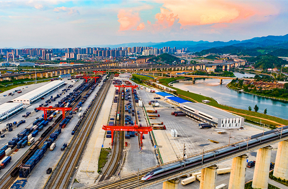 Hustle and Bustle at Huaihua International Land Port