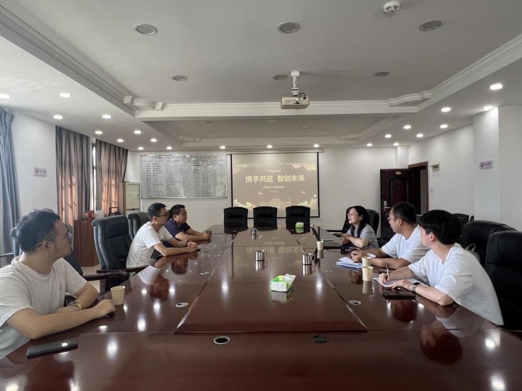 北京理工大學(xué)“光譜慧農(nóng)”：科技助農(nóng)邵東行