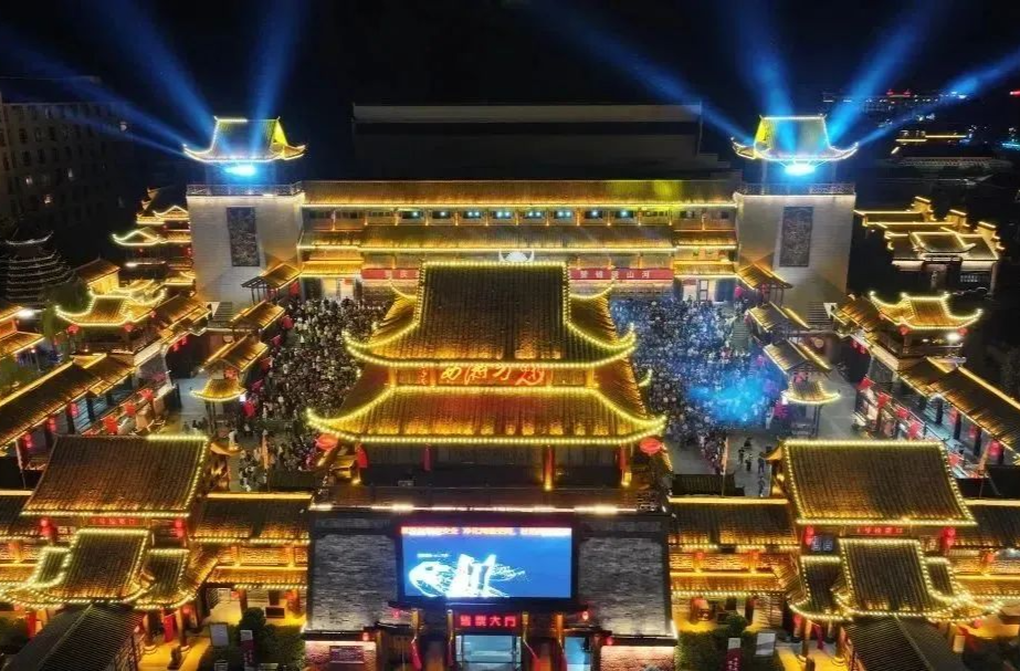 张家界夏季17大主题活动·颠覆你的旅行想象！