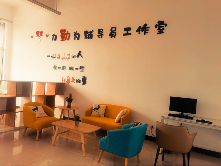 湖南交通職院成功獲批湖南省高校輔導(dǎo)員綜合發(fā)展工作室建設(shè)項目