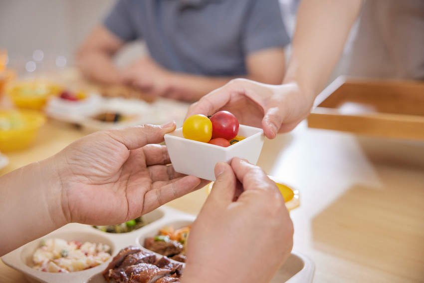 12塊吃四個菜，社區(qū)食堂正遍地開花？