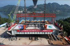 湖南在建跨徑最大懸索橋，洞庭溪沅水特大橋合龍