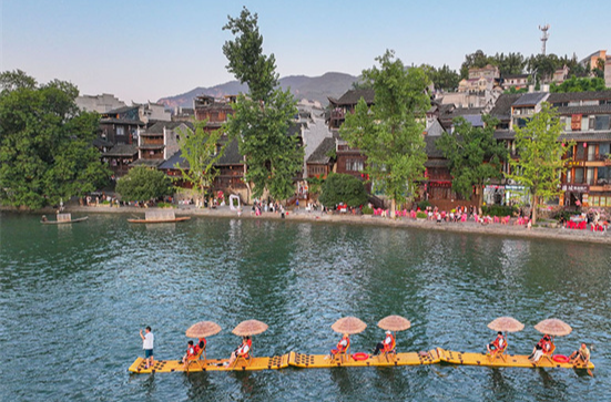 Escaping Summer Heat at Biancheng Town