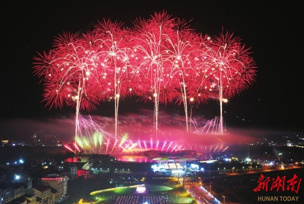 浏阳：花火乐章夜未央@湖南日报图片新闻