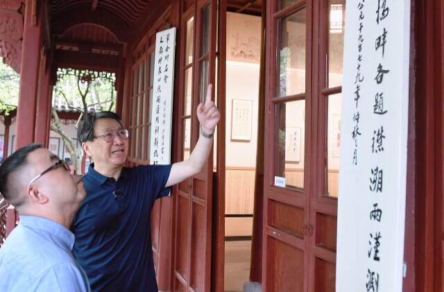 楹联中国行⑥丨金石不随流水去 西泠风雅一联间