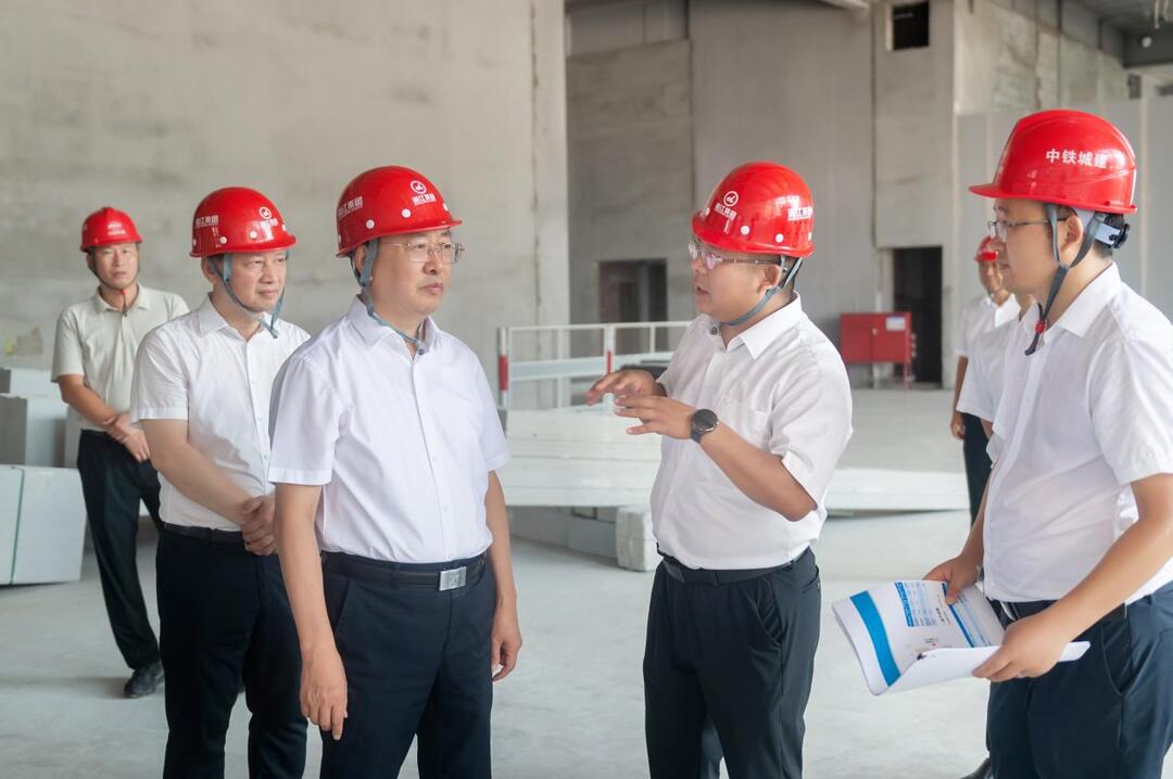 譚勇調(diào)研湘江科學(xué)城項(xiàng)目建設(shè)情況