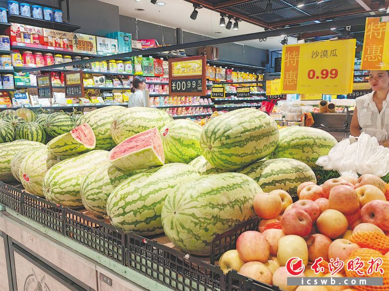 长沙开启夏季“水果自由”模式