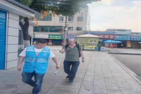 酷暑下的清凉守护！娄底市救助管理站开展专项救助行动