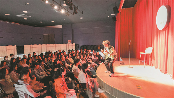 Biting, playful — daring comedians let new generation laugh at itself