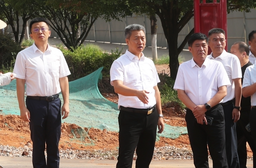 曾超群赴娄星区调研：以反复抓抓反复的韧劲打好打赢污染防治攻坚战