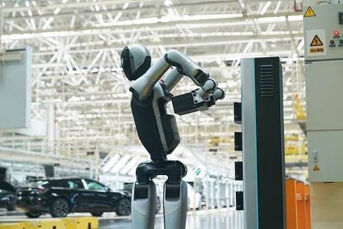 人形機器人正在成為“打工人”