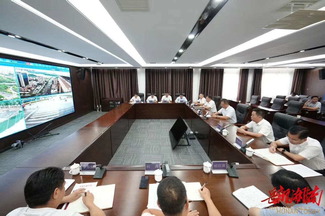 谢卫江督导检查安全生产和汛期灾害防治工作
