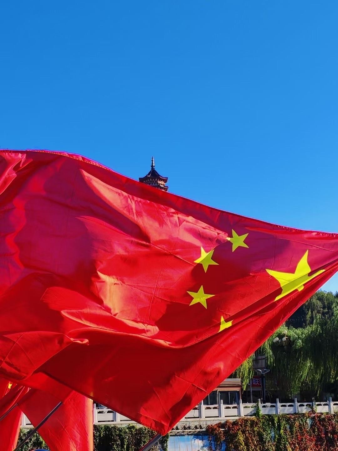 人民日报看湖南丨善用地利之便 凝聚人和之力（现场评论）