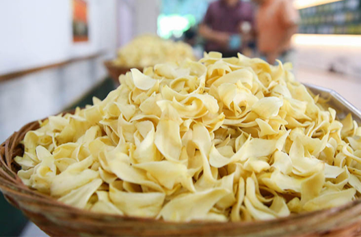 Longhui's Specialty Products Promoted to the World