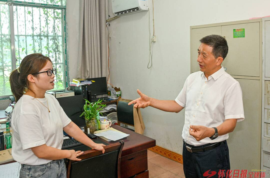 许忠建：在抓发展惠民生保安全中强化担当作为