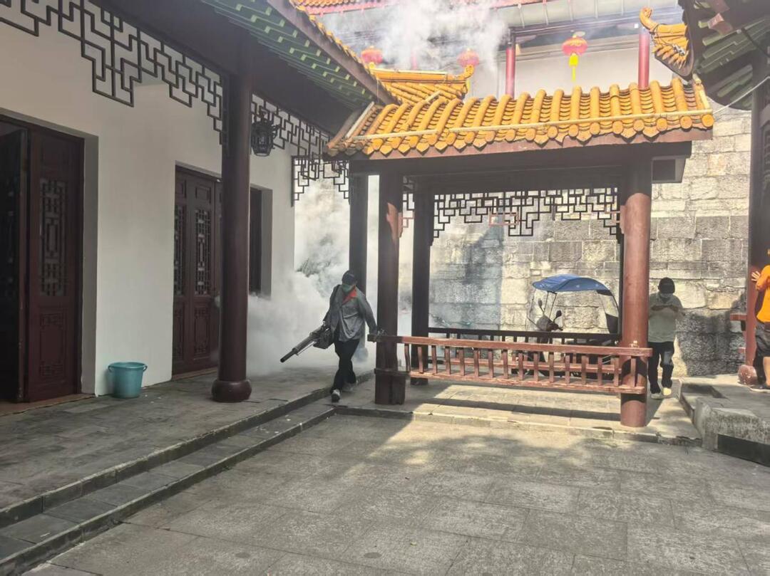 武冈市全面开展灭蚊消杀行动 筑牢“两热”防控安全屏障