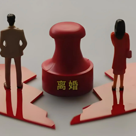 法官好言相勸 夫妻重歸于好