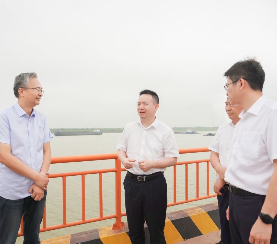 何朝暉調(diào)研長沙臨港產(chǎn)業(yè)開發(fā)區(qū)建設(shè)發(fā)展工作