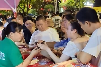 永州：創(chuàng)新多元場(chǎng)景提振消費(fèi)@湖南日?qǐng)?bào)市州頭條