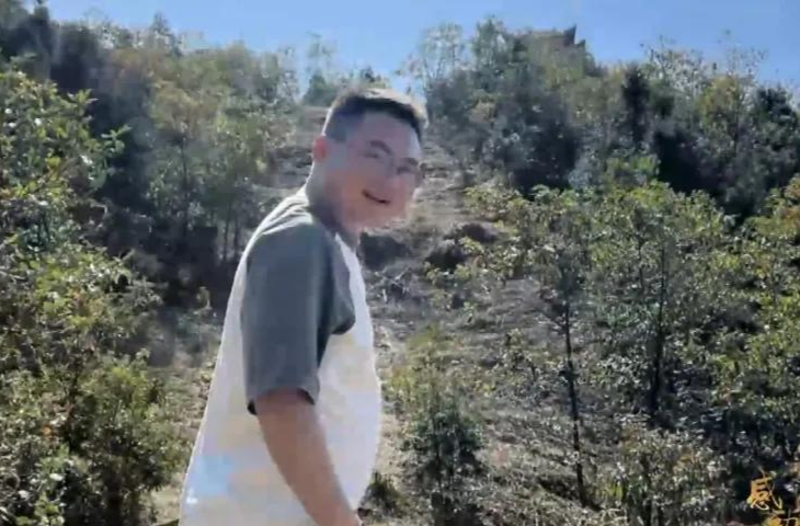 岳阳发布微信公众号丨岳阳李东，感动中国年度人物！