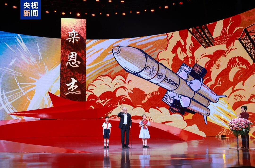 聆聽“中國人的年度精神史詩”！他們是感動(dòng)中國2024年度人物