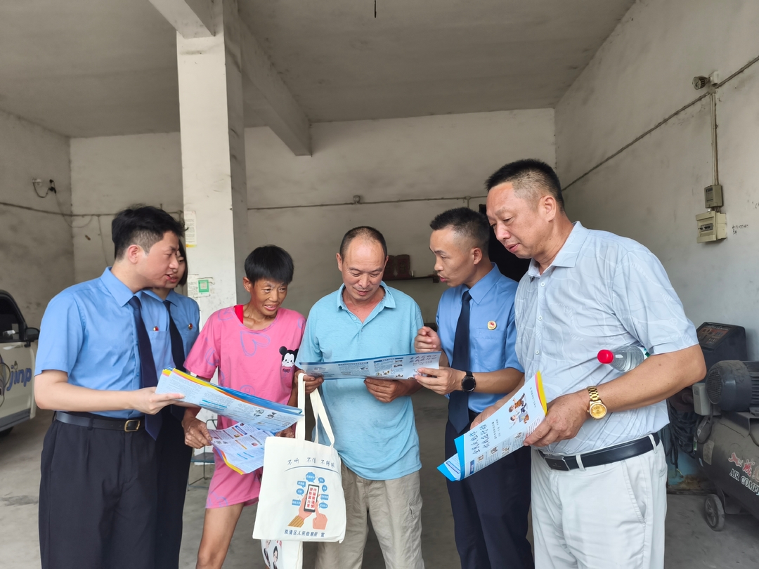 雙清檢察：把反電詐知識(shí)送上門(mén)
