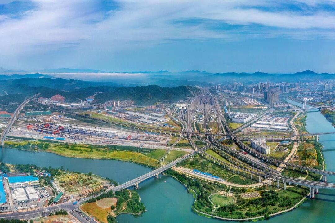 【數(shù)智湖南 移動(dòng)“湘”伴】車輪上的智能變革之歌