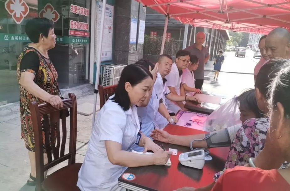 淬炼精湛医术，守护人民健康！蒸湘区华新医院举办庆祝“中国医师节”系列活动