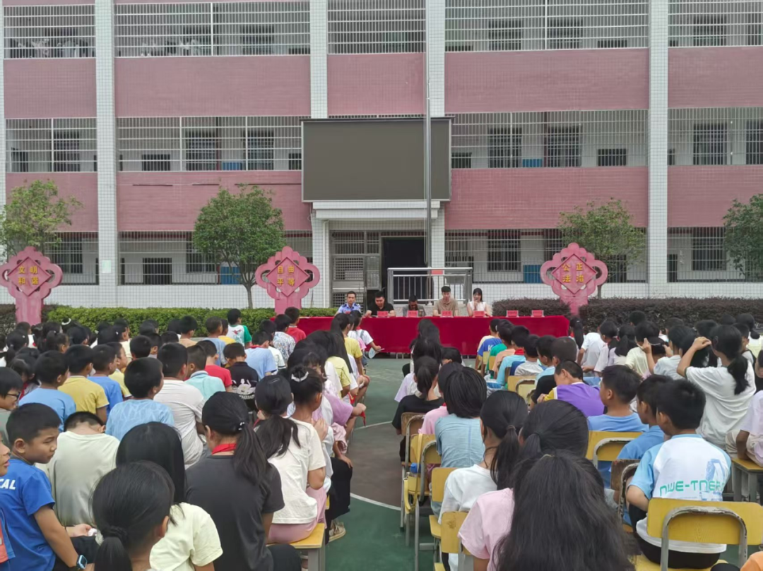 汝城縣南洞鄉(xiāng)：代表履職嵌入基層治理，向人民交“平安答卷”
