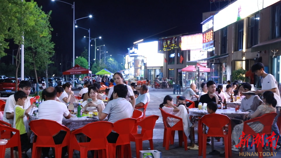 嘉禾：“夜经济”绽放蓬勃活力​