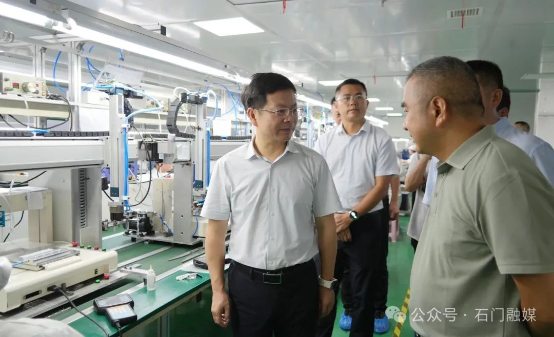 石门：吴兴国调研园区高质量发展工作