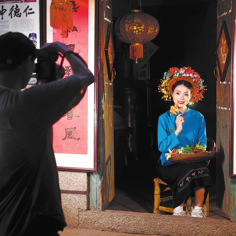 Popularity of Zanhua lifts incomes of local residents in Quanzhou
