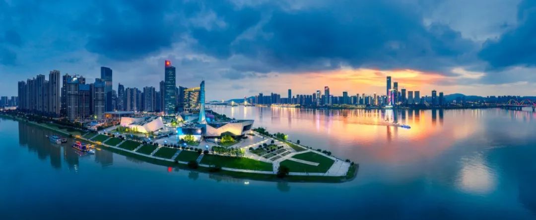 以戰(zhàn)略眼光看縱深推進(jìn)全國(guó)統(tǒng)一大市場(chǎng)建設(shè)