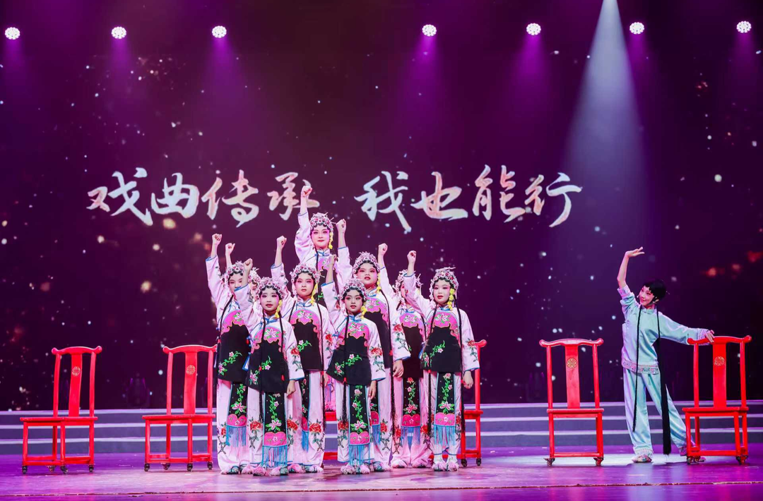 热爱点亮生命之光！湖南五节目亮相全国残疾人艺术汇演