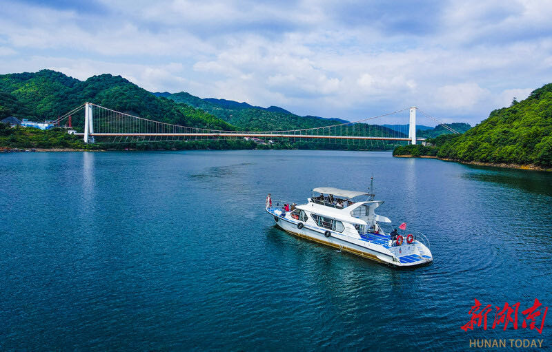 大湖新记丨护住碧水 换得金山——湖南大湖的生态答卷与时代新韵 