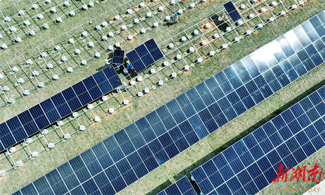 Solar Power Contributes to Low-carbon Development