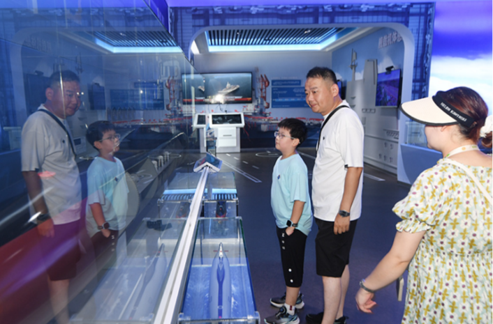 'Red Tourism' Gains Popularity During Summer Vacation