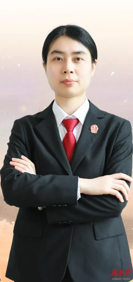 ? 堅守基層十四載 守護正義綻芳華