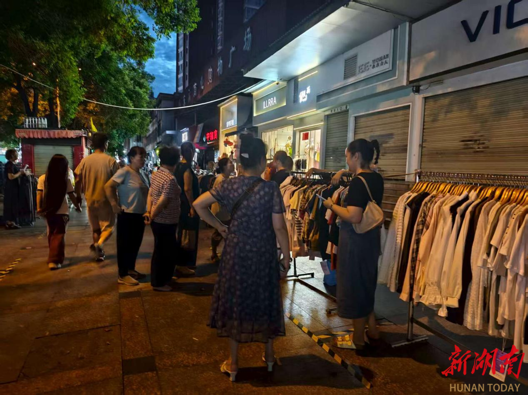你可以是逛吃的过客，也可以是造梦的摊主！珠晖区“老江东”夜市来了