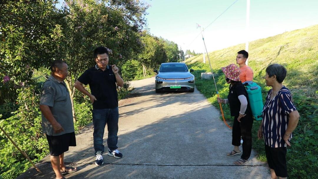 退伍不褪色！90后“兵支书”尹健创业带共富