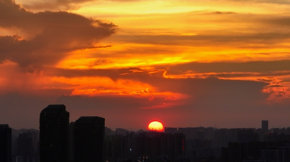 达瞰 | 彩虹黄昏