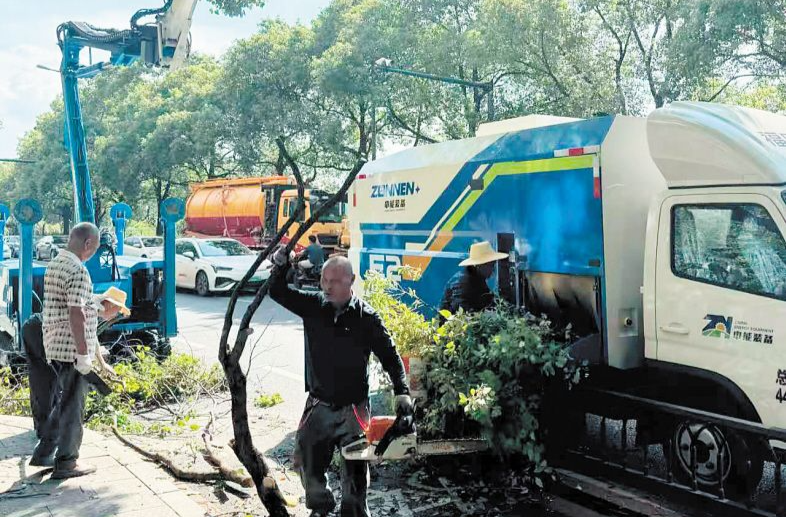 均为国内首台！两款园林界“绿色神器”长沙下线