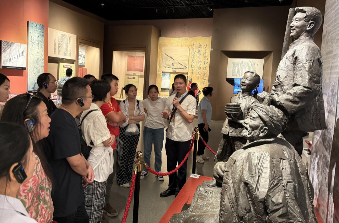 南華大學(xué)舉辦2025年暑期二級學(xué)院黨委副書記黨性教育專題培訓(xùn)班