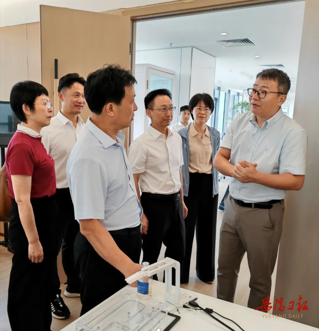 李挚赴广东、福建开展招商考察
