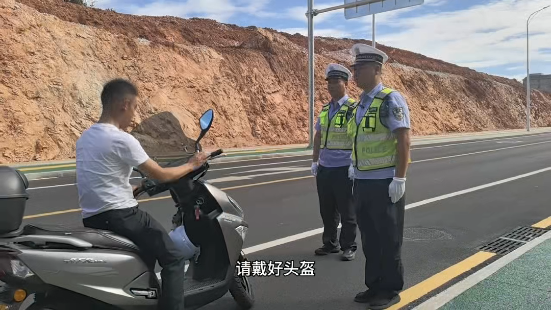 【戴帽工程】幸好有頭盔