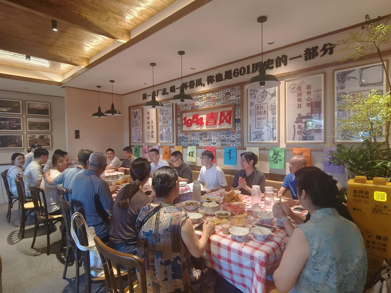 暖心早餐會(huì) 共建大家園